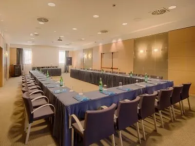 Nh Bologna Villanova Villanova Di Castenaso Hotel
